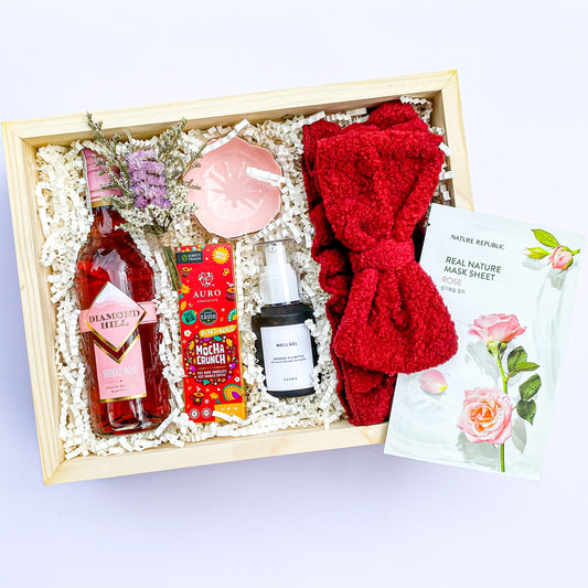 Galentine's Gift Guide. Gifts for Girl Friends and Best Friends.